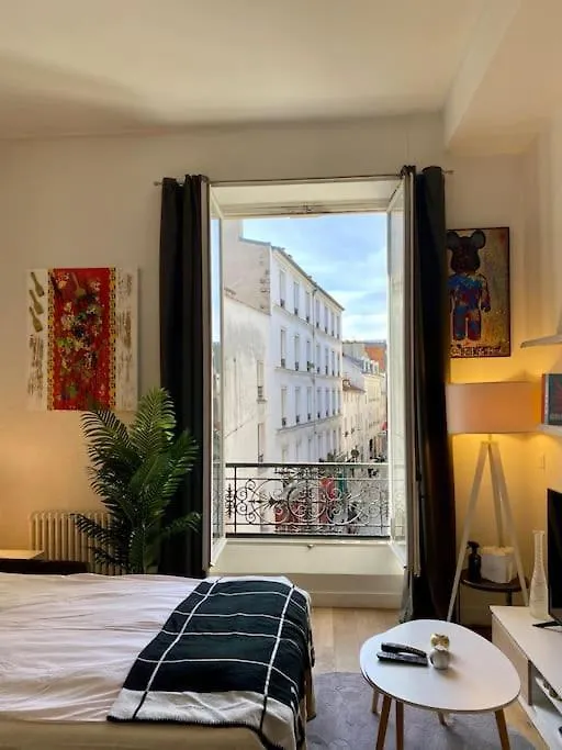 Grand Charonne Bastille Pop Art